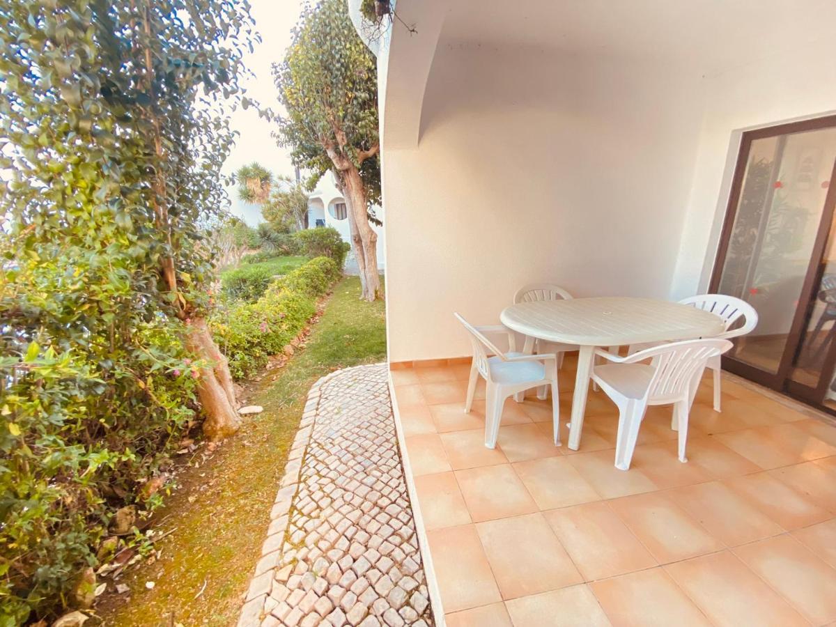Albufeira Praia Sao Rafael Sun Apartment Esterno foto