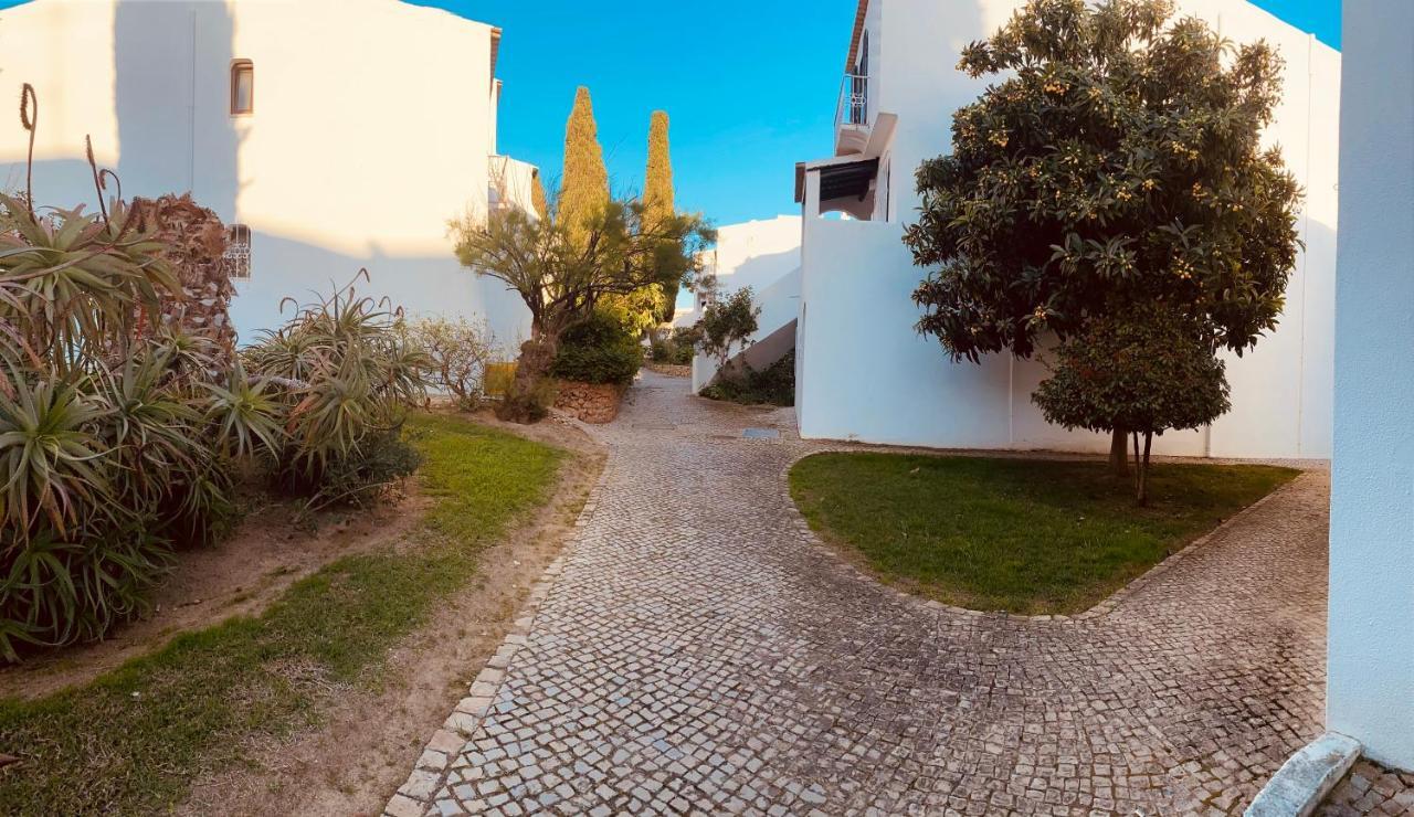 Albufeira Praia Sao Rafael Sun Apartment Esterno foto