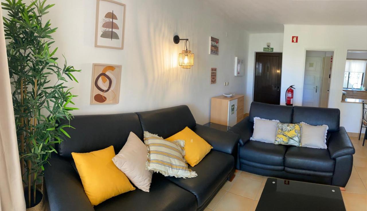 Albufeira Praia Sao Rafael Sun Apartment Esterno foto