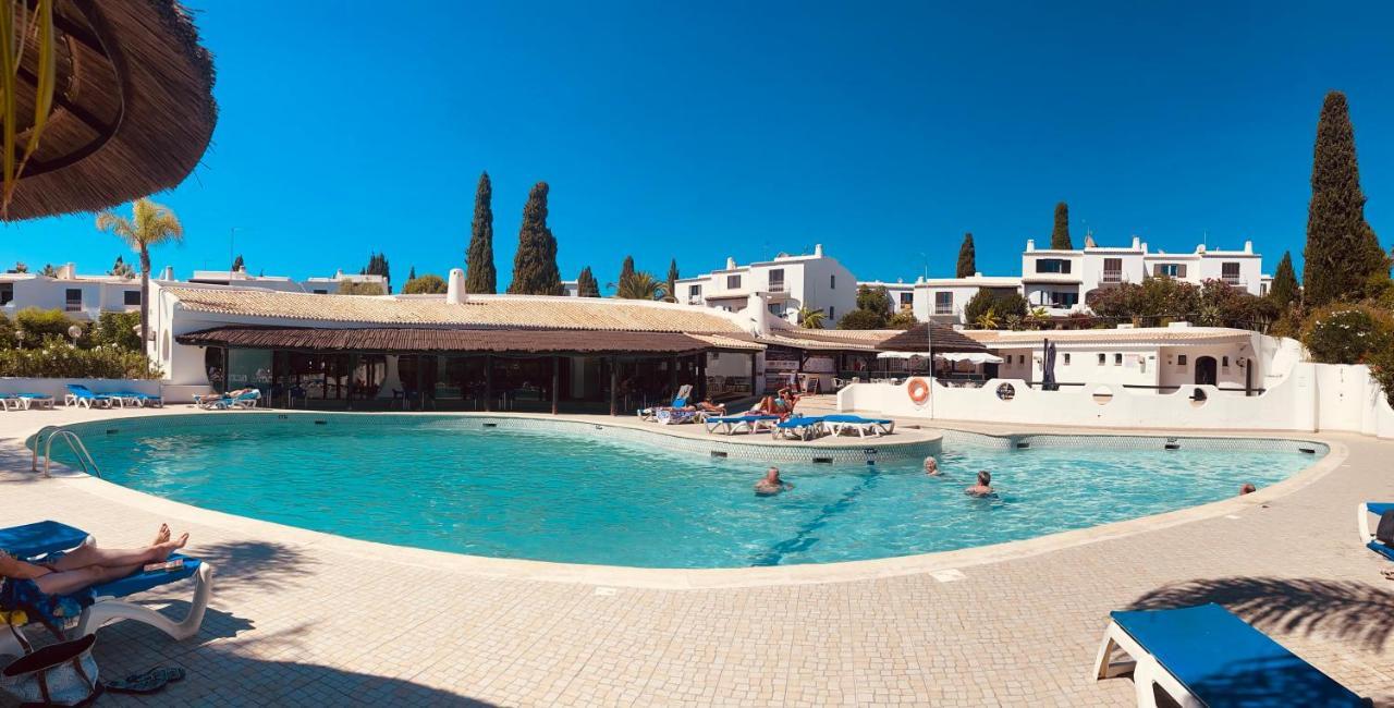 Albufeira Praia Sao Rafael Sun Apartment Esterno foto